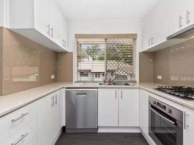 Rental! 21 Caldwell Street, Goodna, QLD 4300