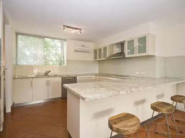 Charming 2/1 Johnson Parade, Mosman Park, WA 6012