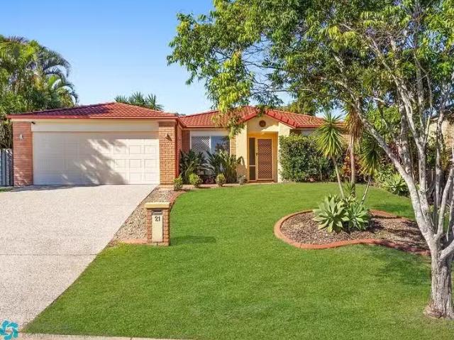 Nice 21 Lillywood Circuit, Molendinar, QLD 4214