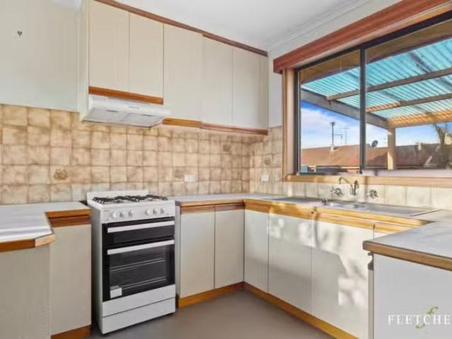 Rental! 21 Rowlands St, Sebastopol VIC 3356 House For Lease