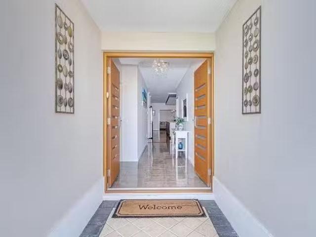 Cheap 21 Spiral Flag Road, Yanchep, WA 6035