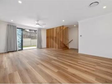 Deal! 21B Brook Street, South Brisbane House for rent Listed.