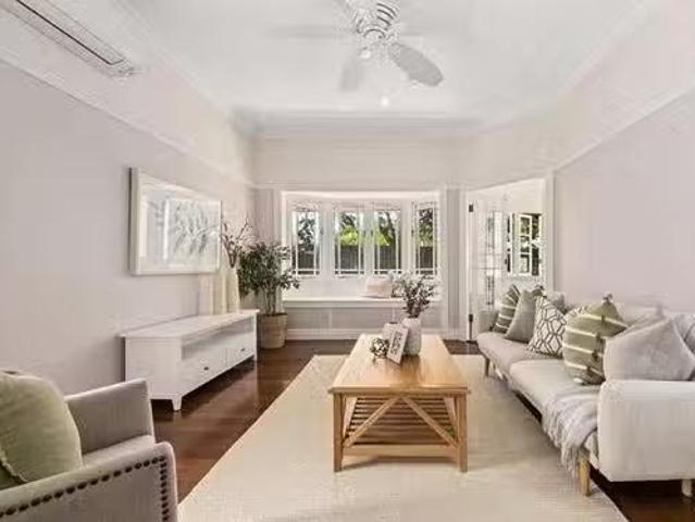 Rental! 222 Coopers Camp Road, Ashgrove, QLD 4060