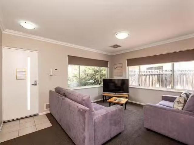 Charming 22/41 Burgundy Lane, The Vines, WA 6069