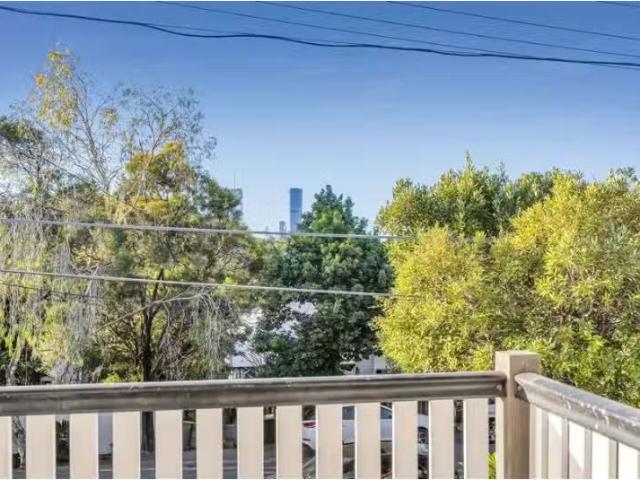 Cheap 2/25 Park Road West, DUTTON PARK Apartment for rent Lis.