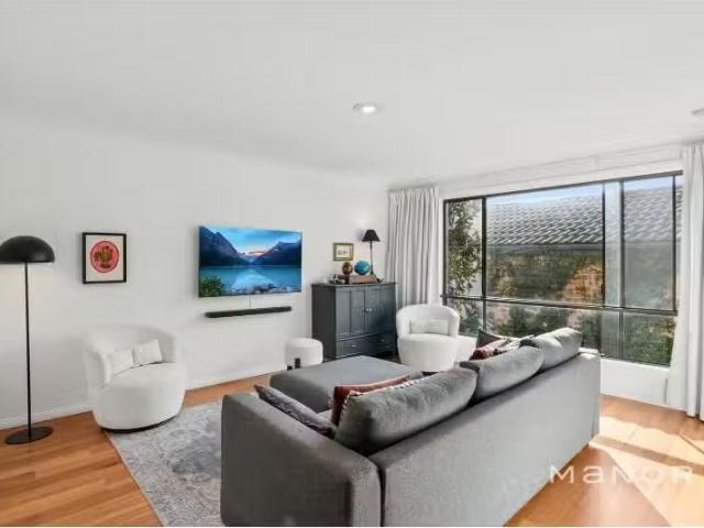 New 22/6 Edward Street, Baulkham Hills Townhouse for rent Lis.