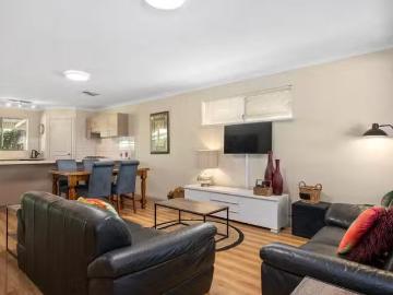 Just in! 2/28 Bourke Street, Piccadilly, WA 6430