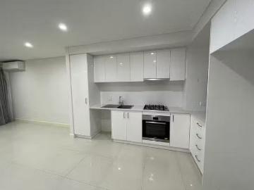 For Rent! 2/28 Peppering Way, Westminster, WA 6061