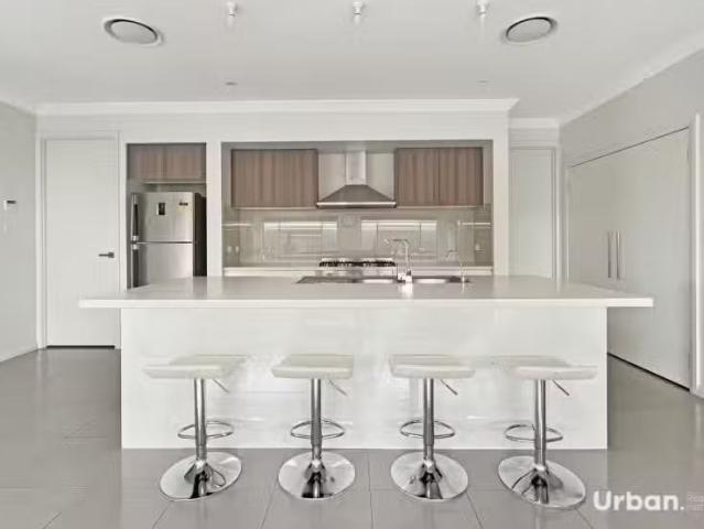 Rental! 22 Melanite Street, Leppington House for rent Listed.