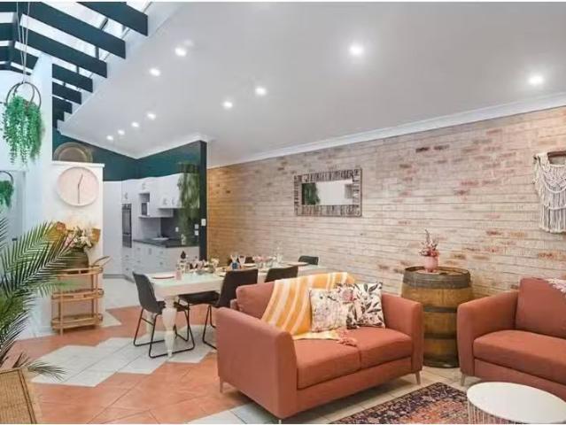 Nice 22 First Avenue, SAWTELL Apartment for rent Listed by Me.