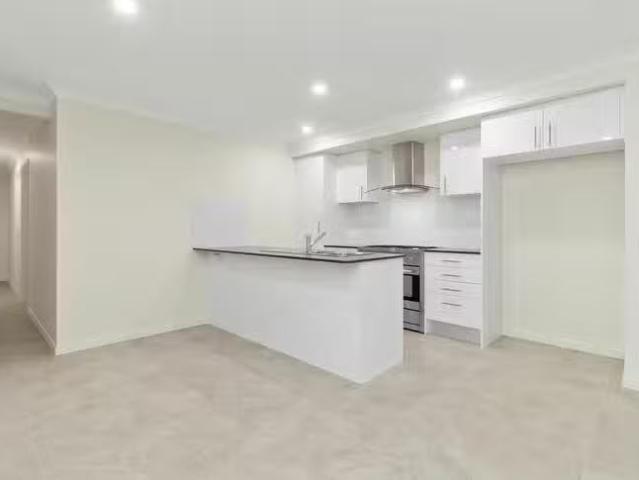 Cheap 22 Reed Street, Logan Reserve, QLD 4133