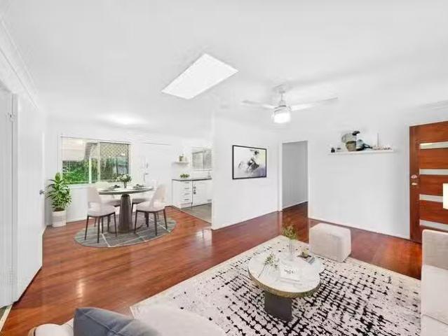 Just in! 22 Sturgeon Street, Ormiston, QLD 4160