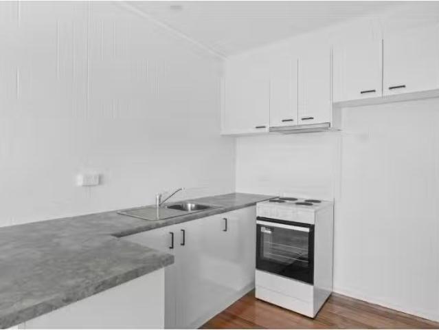 Charming 2/2 Woods Av, Mordialloc Apartment for rent Listed b.