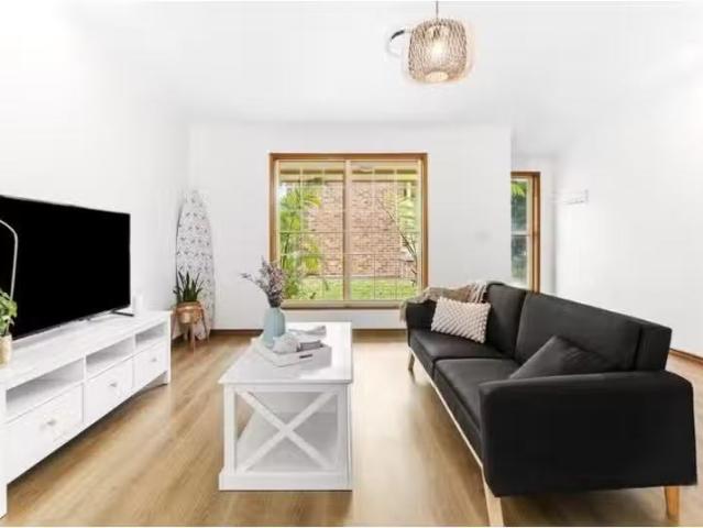 Nice 2/30 Nicholson Crescent, Noraville House for rent Listed.