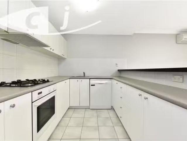 Charming 23/2 Wentworth Drive, LIBERTY GROVE Apartment for ren.