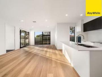 New 2/32 Kinleyside Crescent, Weetangera, ACT 2614