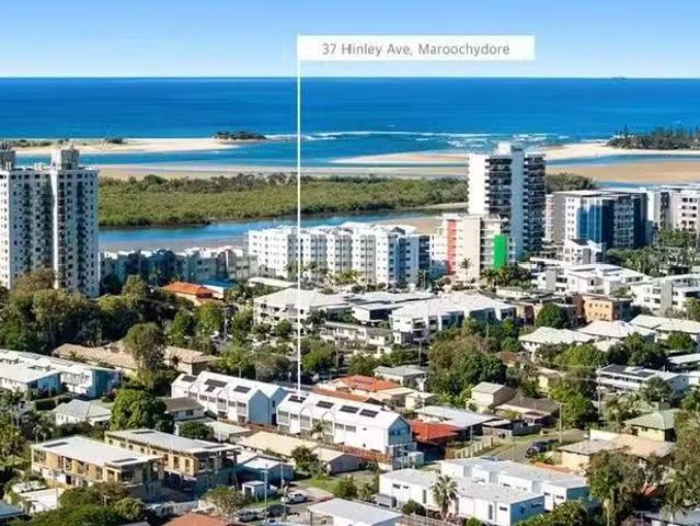 Cozy 2/37 Hinley Avenue, Maroochydore, QLD 4558