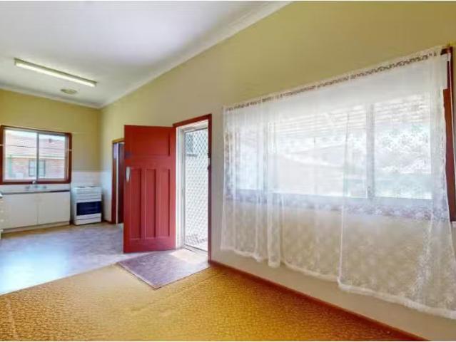 Nice 2/38 Ulick Street, Merewether Apartment for rent Listed.
