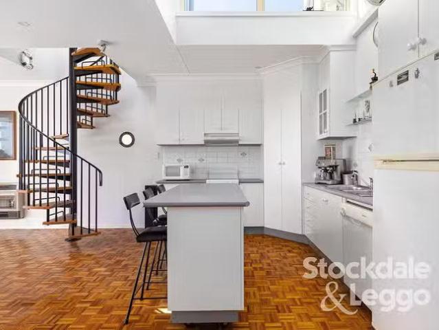 Cozy 2397 Point Nepean Road, Rye, VIC 3941