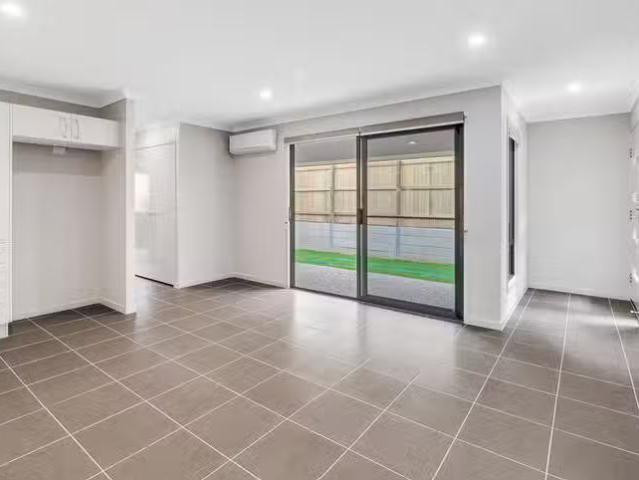 For Rent! 2/39 Norton Drive, Shailer Park, QLD 4128
