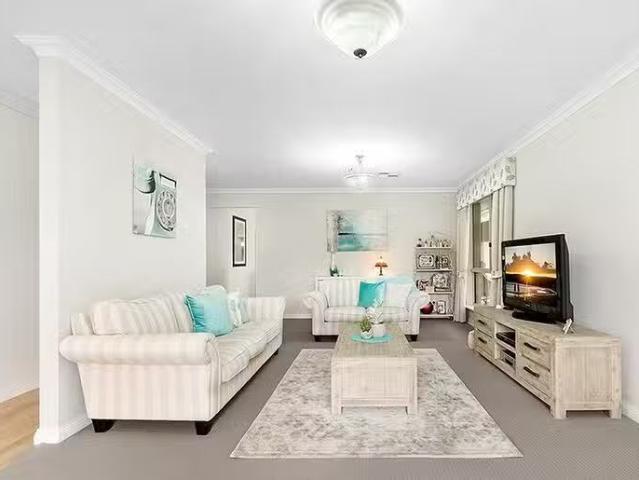 Deal! 23 Greenfield Street, Mount Barker, SA 5251