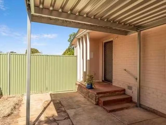 Rental! 23 Plaitford Street, Elizabeth Vale, SA 5112