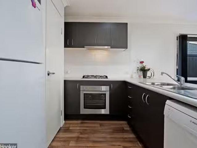 Rental! 23 Severn Crescent, North Lakes, QLD 4509