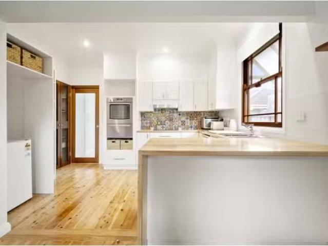 Rental! 2 Cherry Road, Eleebana House for rent Listed by Nata.