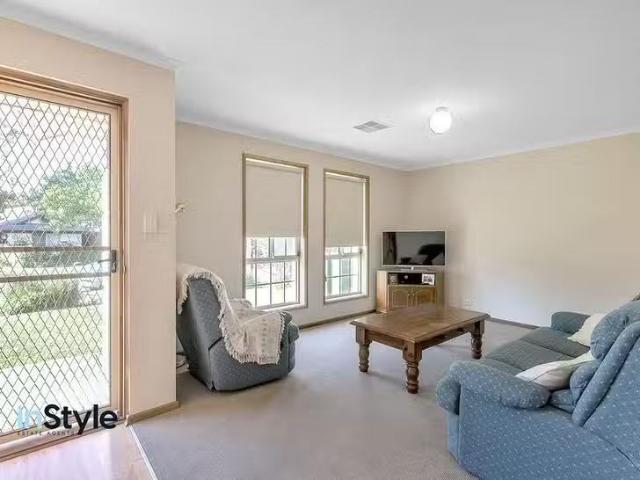 For Rent! 2 Alexander Avenue, Klemzig, SA 5087