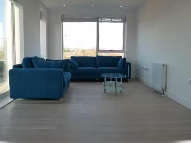 Cozy 2 BA 3 bedroom apartment for rent in Crayford Road, Dartf.