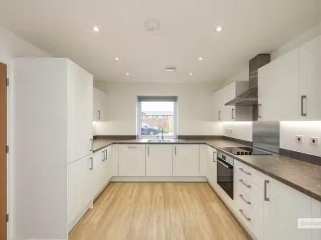 Just in! 2 BA 3 bedroom house for rent in Bees Drive, Lawrence.