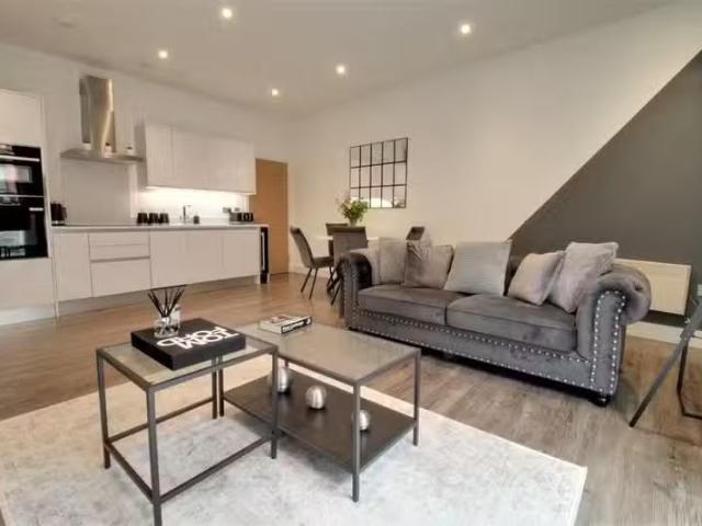 New 2 BA 2 bedroom apartment for rent in 41 Tenby Heights, Ten.