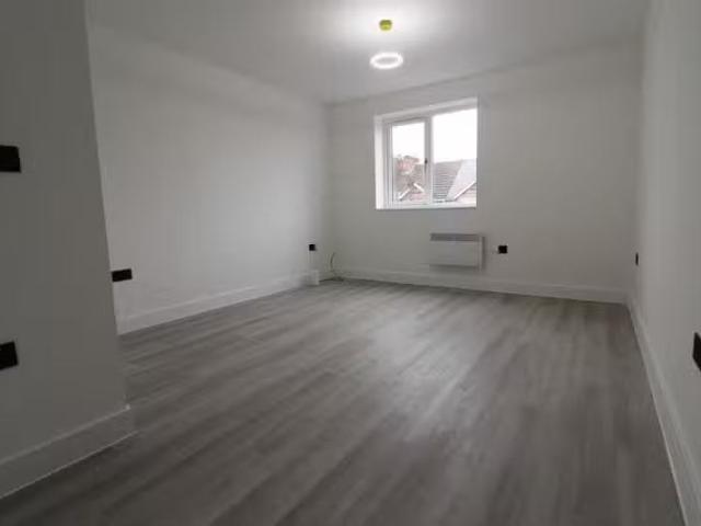 New 2 BA 2 bedroom apartment for rent in Ropery Road, Gainsbor.