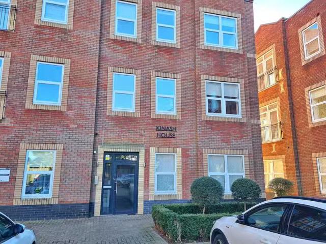 Deal! 2 BA 2 bedroom flat for rent in Kinash House, Rugby, CV21