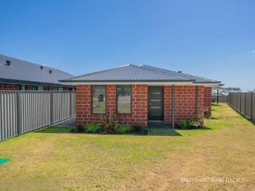 Just in! 2 Barambah Circuit, Bayonet Head, WA 6330