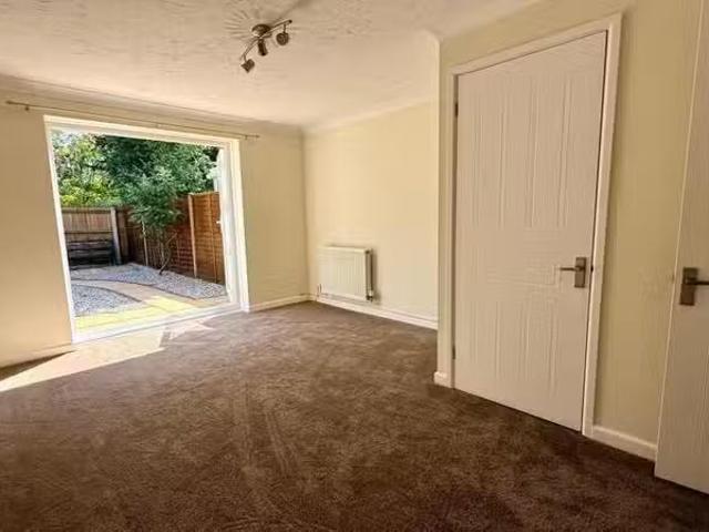 Charming 2 bedroom terraced house for rent in Verwood, Dorset.