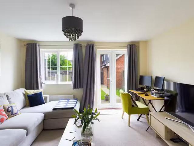 Rental! 2 bedroom terraced house for rent in Campbell Walk, Ha.