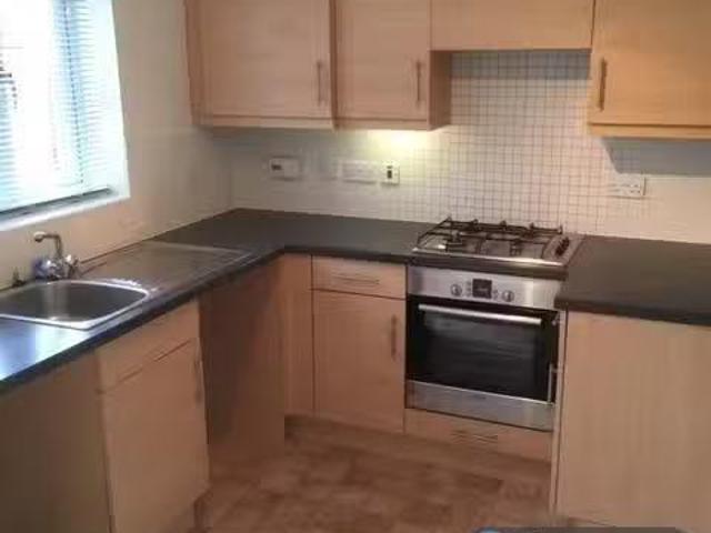 Just in! 2 bedroom terraced house for rent in Garrington Road.