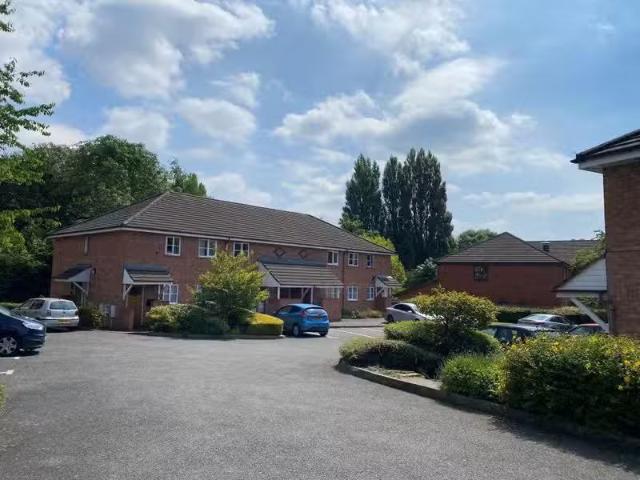 For Rent! 2 bedroom apartment for rent in Michelle Close, Birm.
