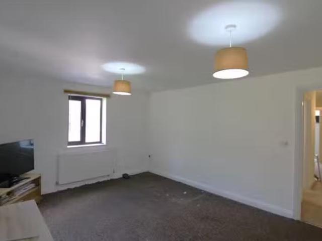 Cheap 2 bedroom flat for rent in Flat, Caitlin Court, Longrea.