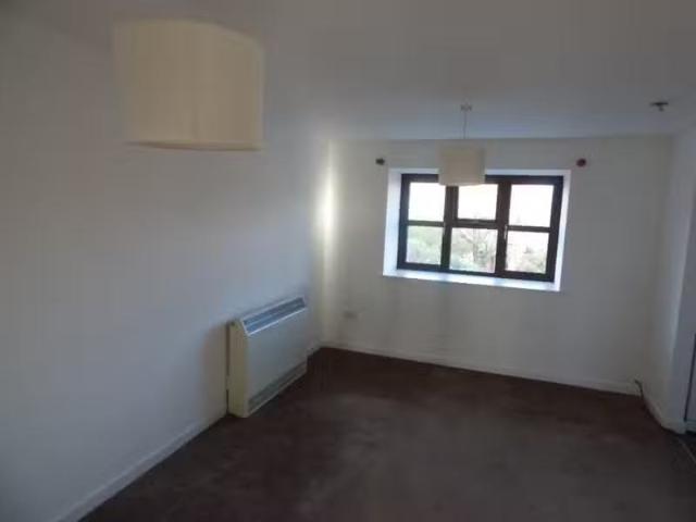 Rental! 2 bedroom flat for rent in Tyssen Mead, CM3