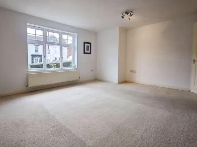 Deal! 2 bedroom flat for rent in Wesinteraction Gate, Malmesbu.