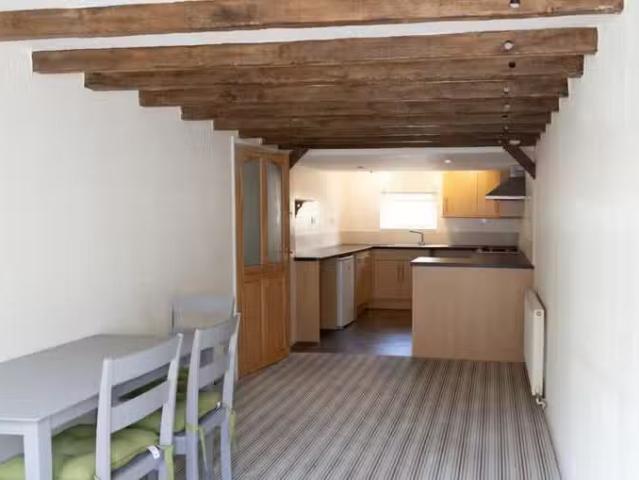 For Rent! 2 bedroom house for rent in Robert Street, Deal, CT14