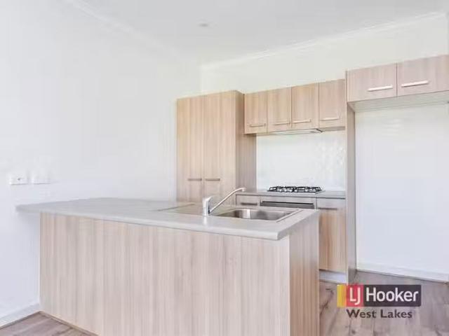 Rental! 2 BR 3 Ethelbert Square, Brompton, SA 5007