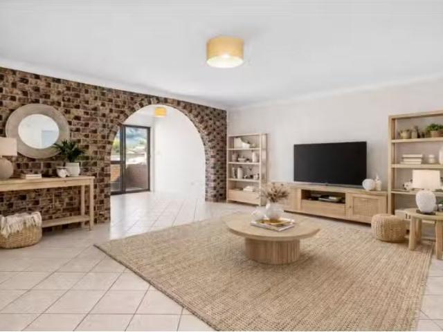 Rental! 2 BR 10/52 54 Park Road, East Corrimal Apartment for r.