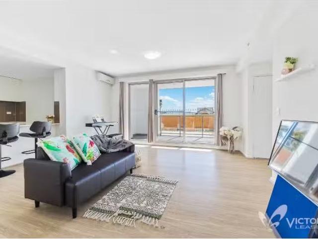 Deal! 2 BR 106/120 James Ruse Drive, Rosehill Apartment for re.
