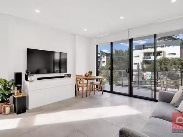 For Rent! 2 BR 107/11 13 Clifton Street, Blacktown, NSW 2148