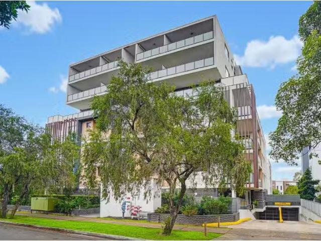 For Rent! 2 BR 10/9 11 Weston Street, Rosehill Apartment for r.