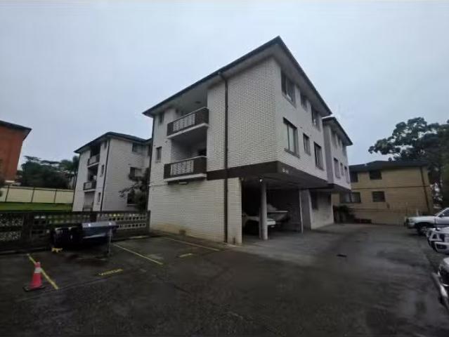 For Rent! 2 BR 10/25 29 Bowden Street, HARRIS PARK Apartment f.