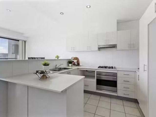 Deal! 2 BR 10/28 Patrick Street, Blacktown, NSW 2148